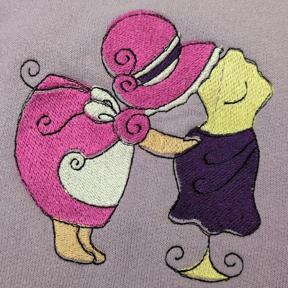 Women's vintage embroidered sewing theme lavender‎ sweatshirt size large - Picture 3 of 5